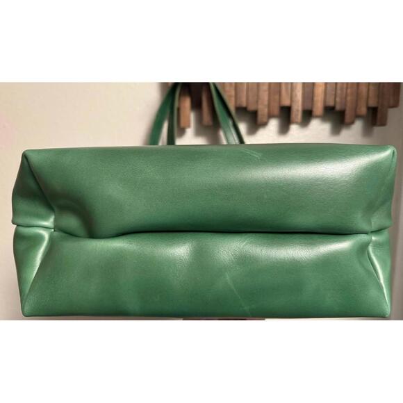 Portland Leather Goods Montana Tote Bag - Picture 4 of 12